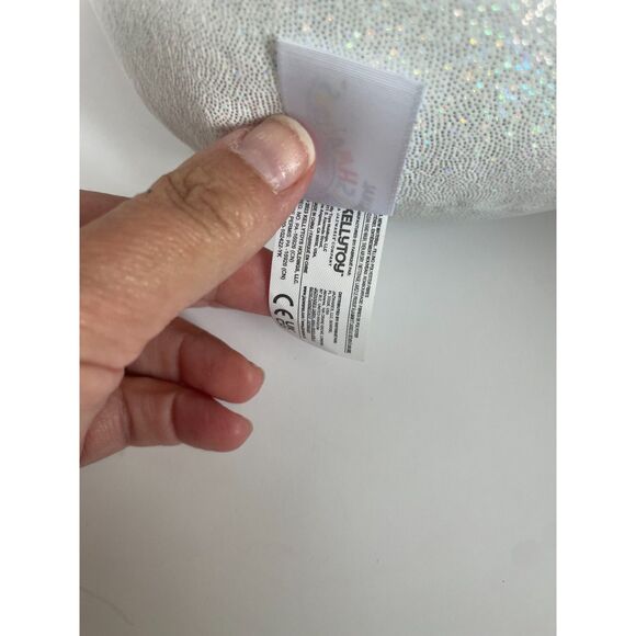 7.5" Iker the Hoagie SQUISHMALLOWS from NEON FOOD - Picture 5 of 5